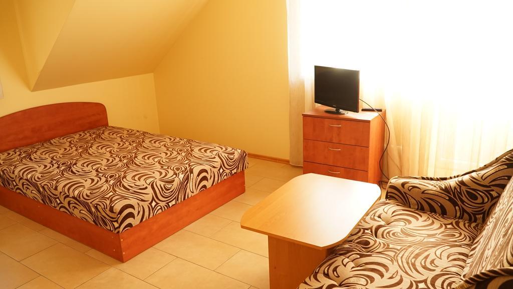 Surauciu Sveciu Namai Hotel Aukštadvaris Екстериор снимка